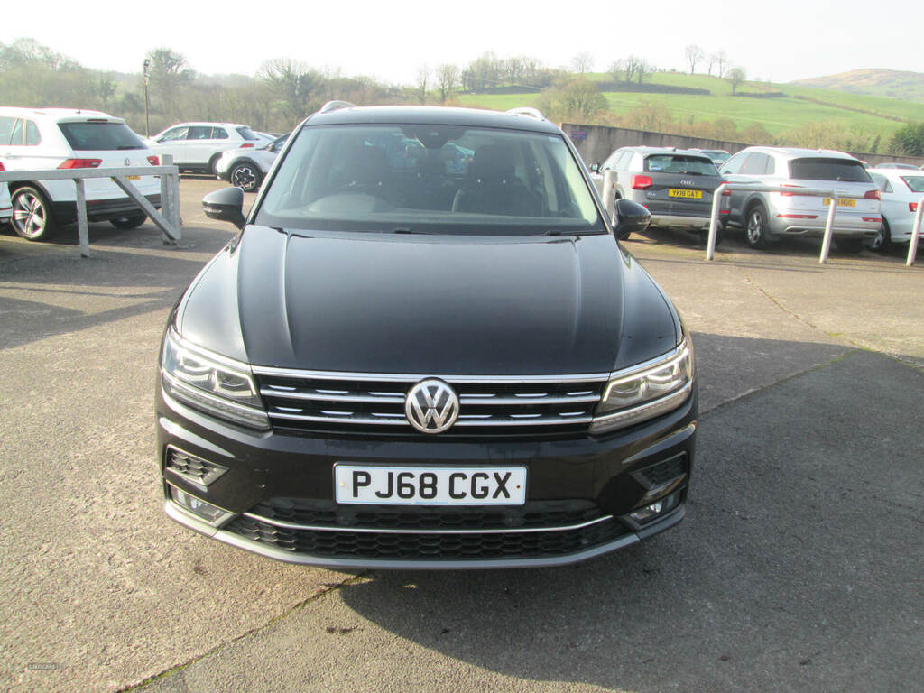 Volkswagen Tiguan 2.0 Tdi 150 4Motion Sel PJ68CGX Black #3