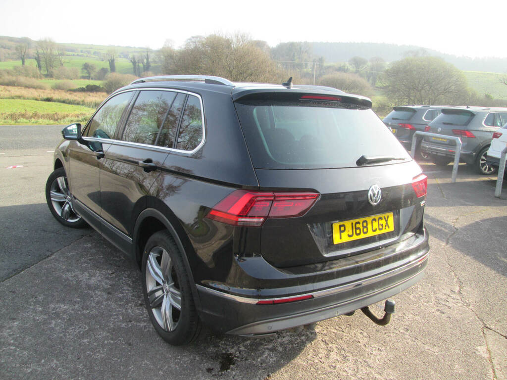 Volkswagen Tiguan 2.0 Tdi 150 4Motion Sel PJ68CGX Black #5