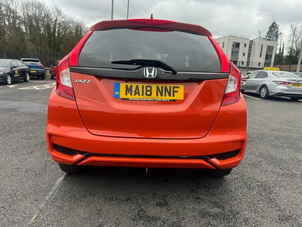 Honda Jazz 1.3L Ex MA18NNF Red #4