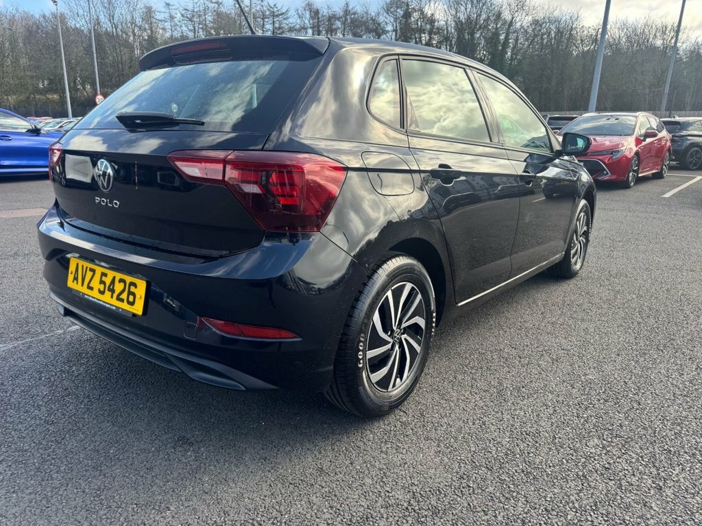 Volkswagen Polo 1L Life AVZ5426 Black #5