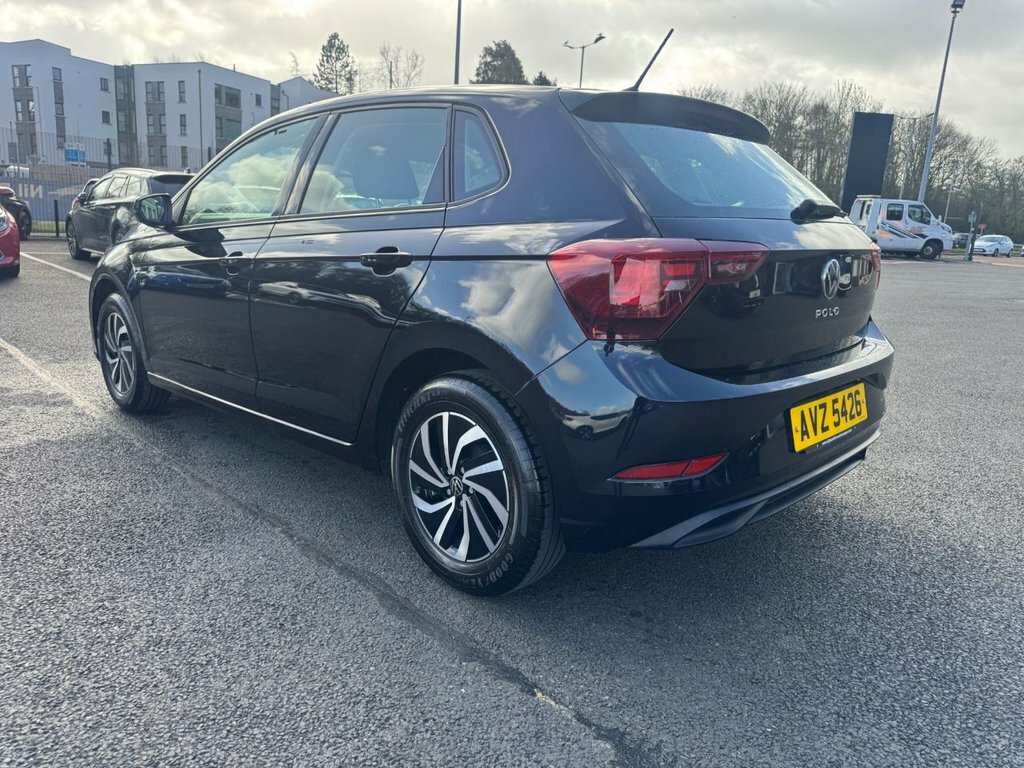 Volkswagen Polo 1L Life AVZ5426 Black #3