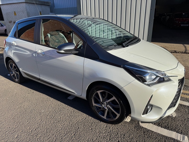 Toyota Yaris 1.5 Vvt-i 16V 111Bhp SY68WPT Black #6