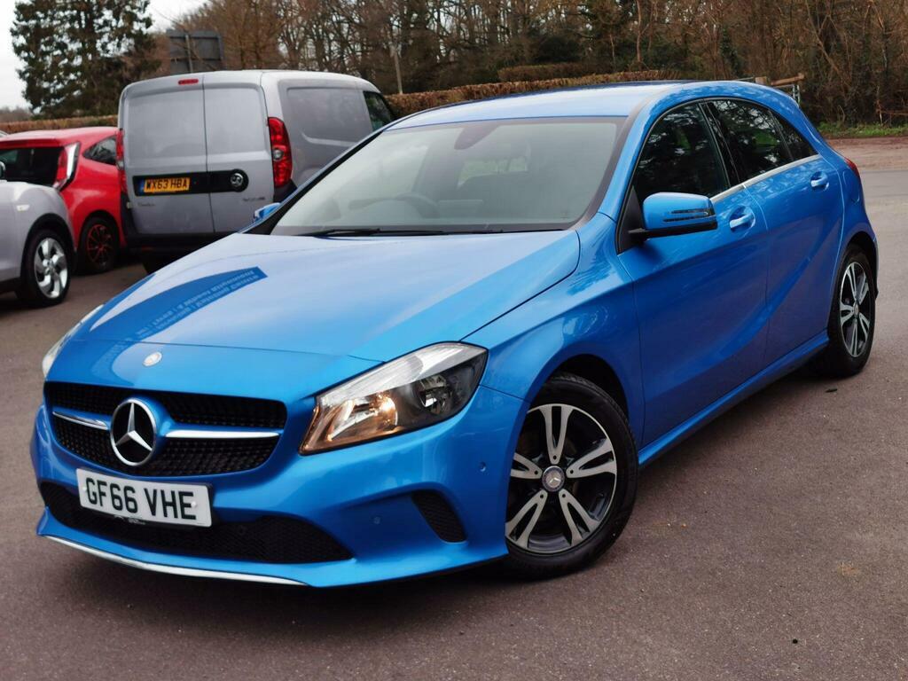 Mercedes-Benz A Class 1.5 A180d Se Executive Euro 6 Ss GF66VHE Blue #3