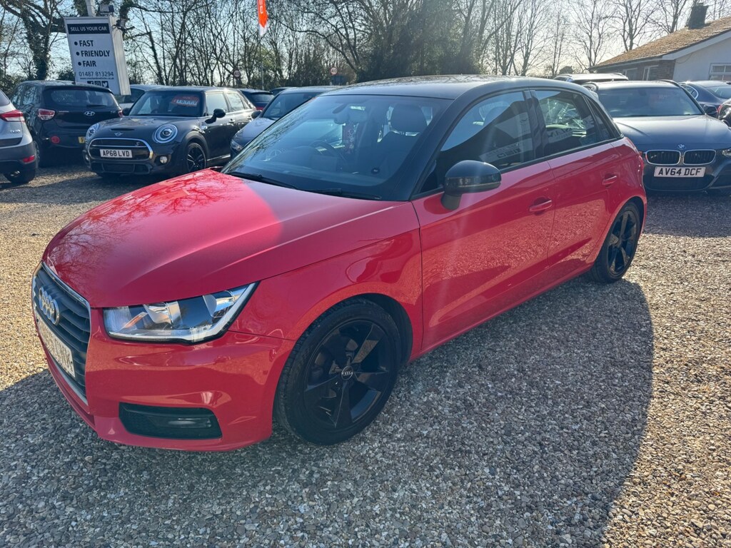 Audi A1 1.0 Tfsi Sport EN65CNK Red #3