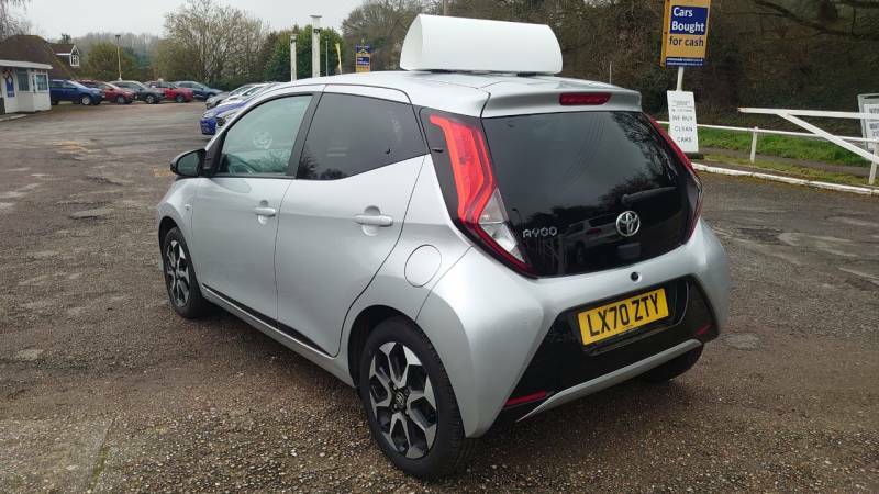 Toyota Aygo 1.0 Vvt-i X-trend Tss X-shift - 2020 70 LX70ZTY Silver #4