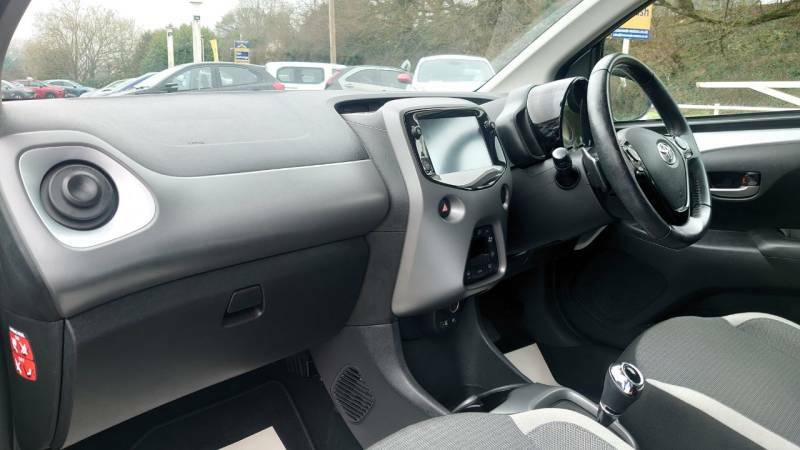 Toyota Aygo 1.0 Vvt-i X-trend Tss X-shift - 2020 70 LX70ZTY Silver #6