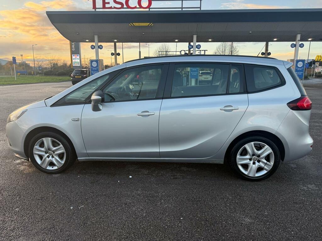 Vauxhall Zafira Tourer 1.4I Turbo Exclusiv Euro 6 DS65UZR Silver #3
