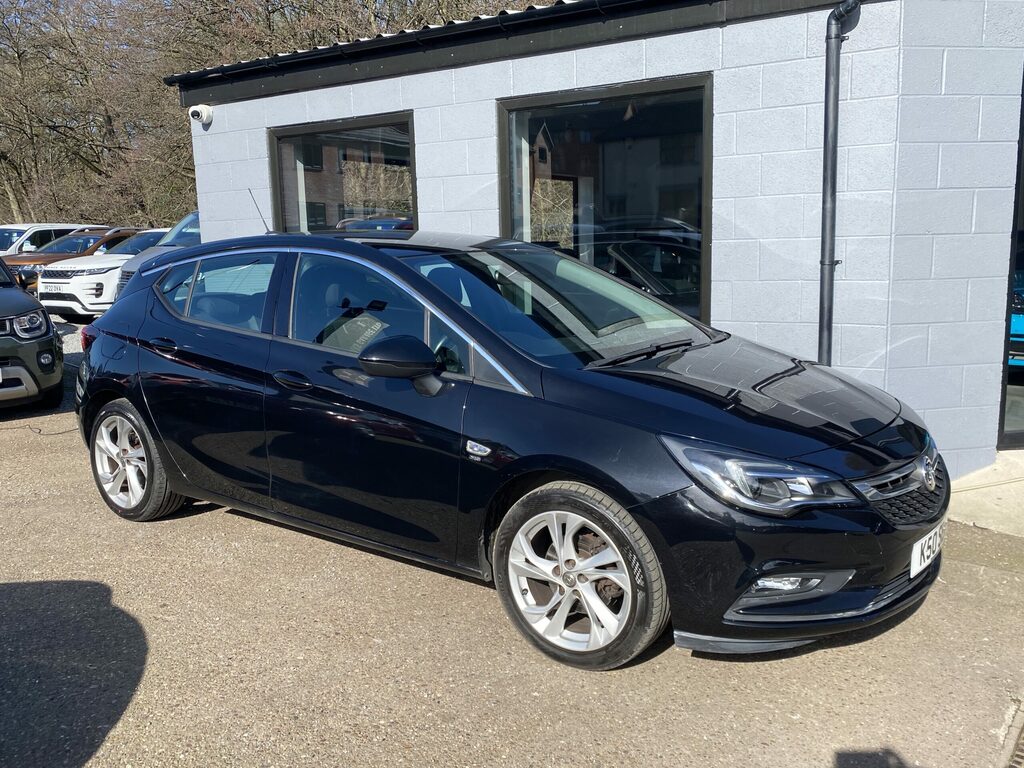 Vauxhall Astra Vauxhall Astra 1.0 T Ecotec Sri Nav Hatch.  Black #3