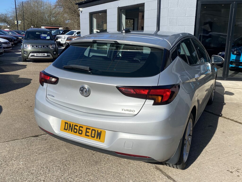 Vauxhall Astra Vauxhall Astra 1.4 Turbo 16V 150 Sri. Hatch DN66EOW Silver #5