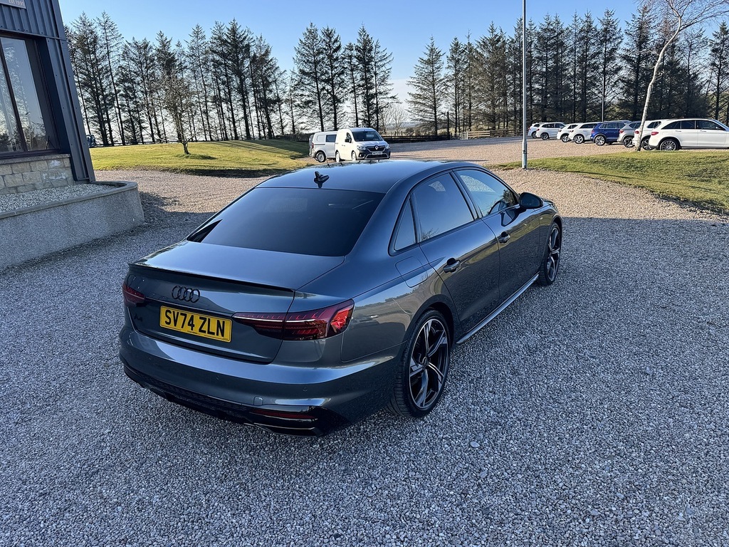 Audi A4 Saloon SV74ZLN Grey #4