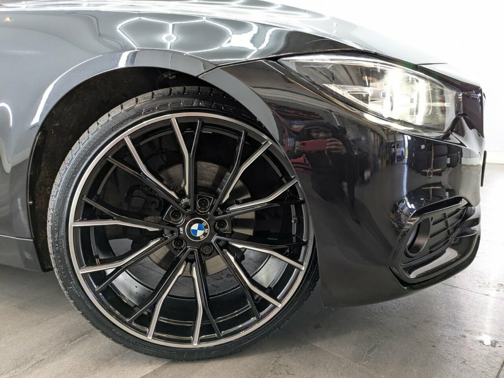 BMW 4 Series Gran Coupe 2L Sport LR69WWP Black #5