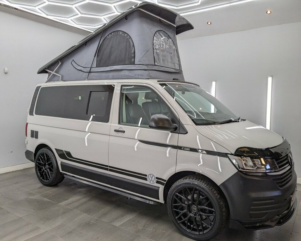 Volkswagen Transporter 2L Startline GK22LGJ White #3