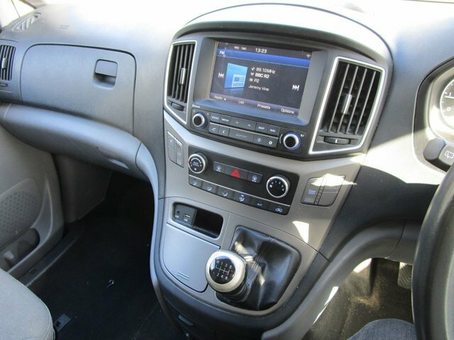 Hyundai I800 2.5 Crdi Se Nav Black #14