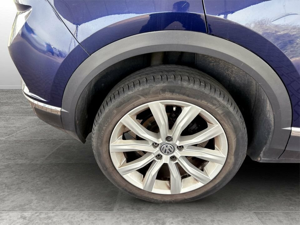 Volkswagen T-Roc 1L Sel DC68DDU Blue #4