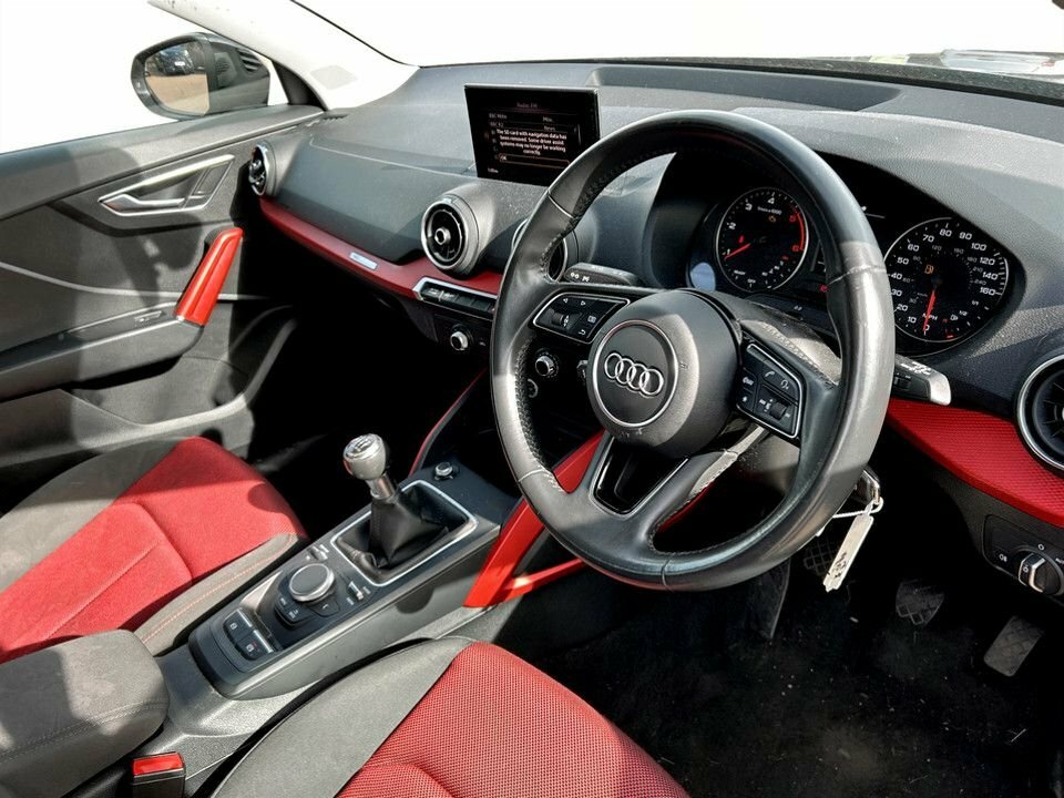 Audi Q2 1L Sport SW70ETZ Black #5
