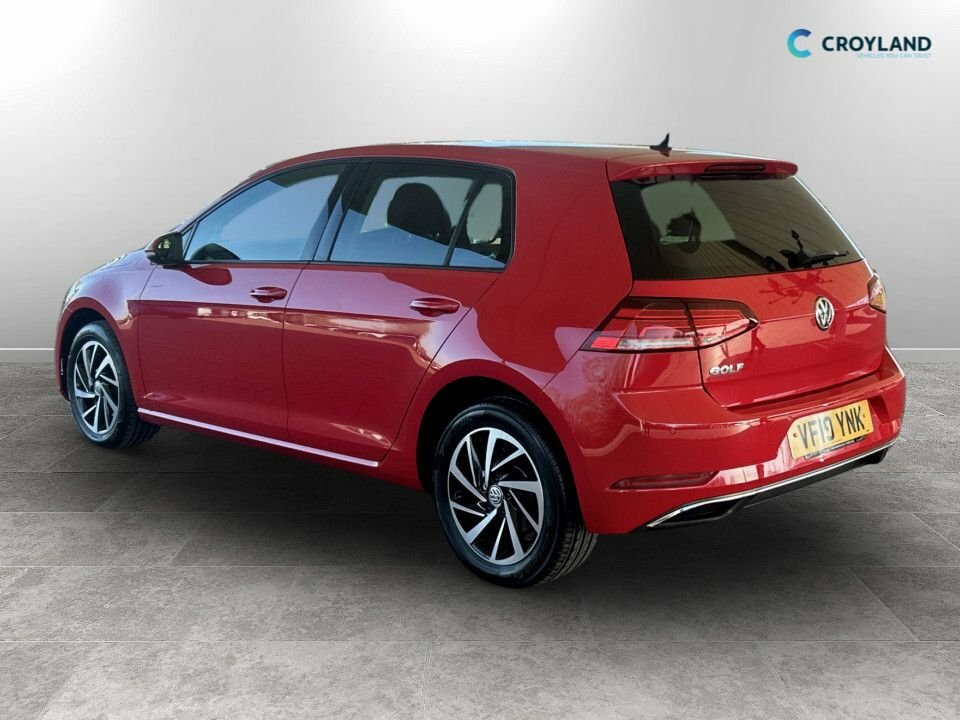 Volkswagen Golf 1L Match VF19YNK Red #5
