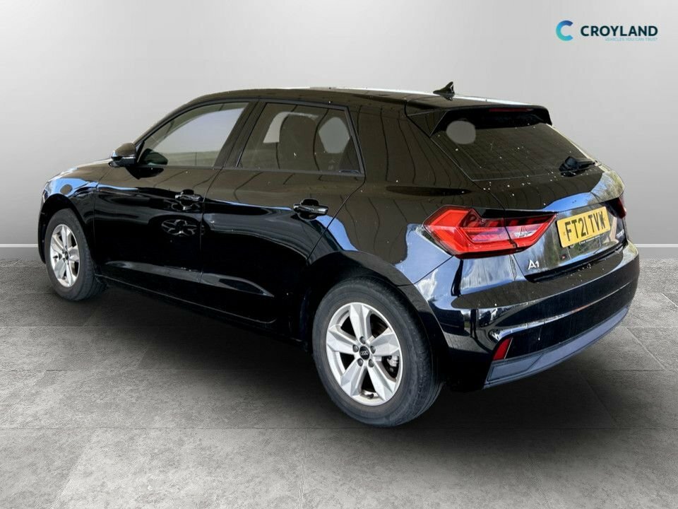 Audi A1 1L Technik FT21TVW Black #3
