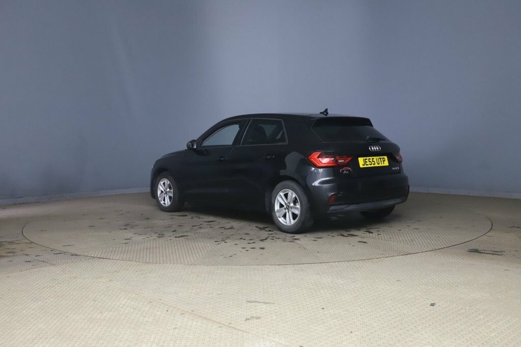Audi A1 1L Technik FT21TVW Black #6