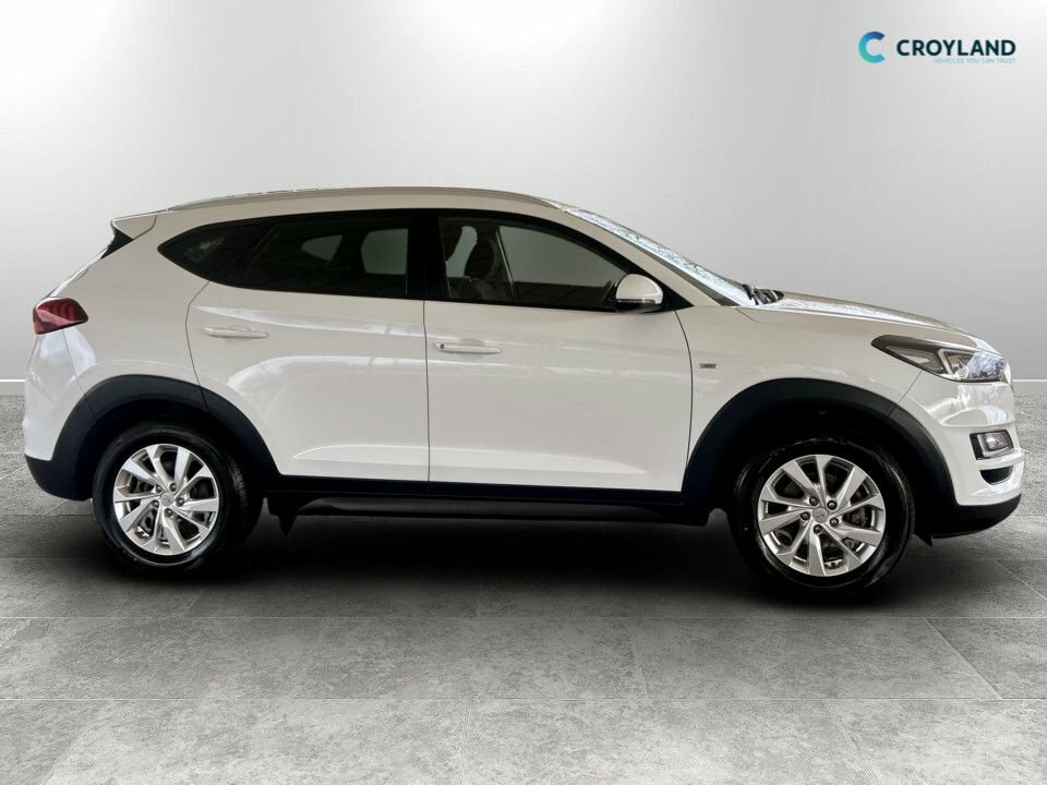 Hyundai Tucson Estate EX70TSO White #2