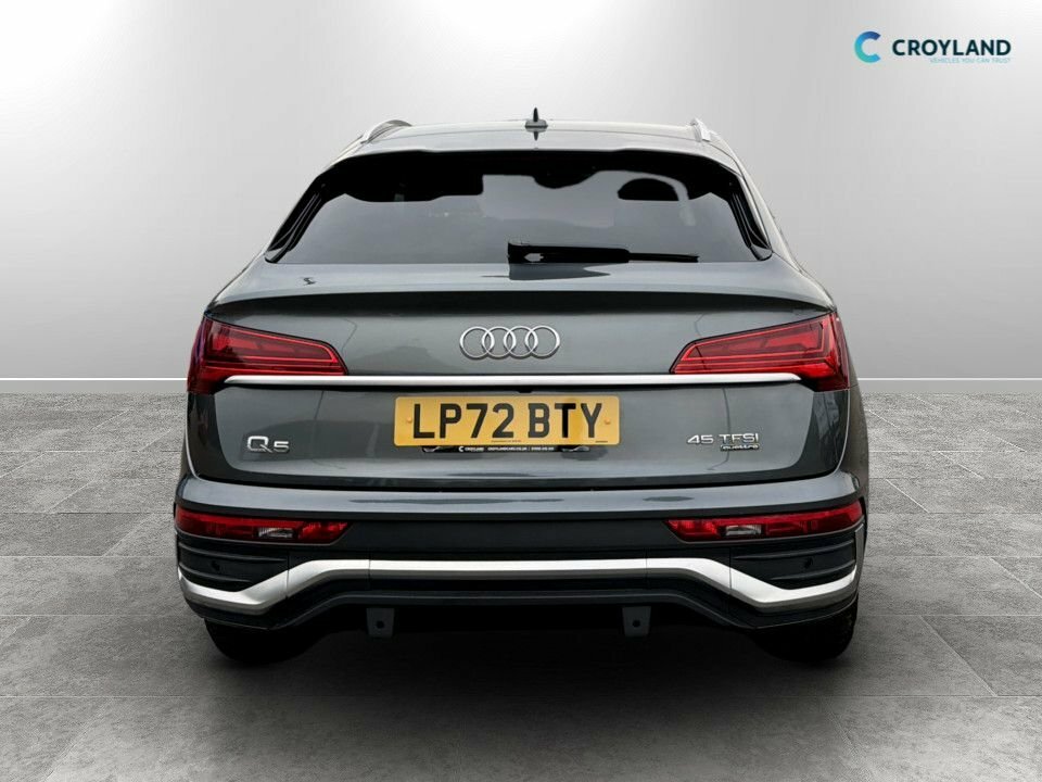 Audi Q5 2L S Line LP72BTY Grey #4