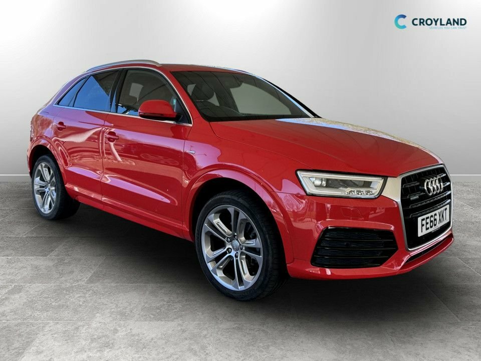Audi Q3 2L S Line Plus Red
