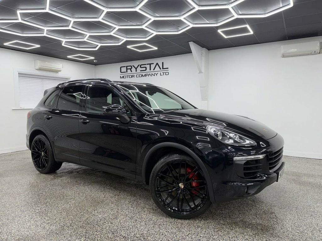 Porsche Cayenne 4.2L S Black