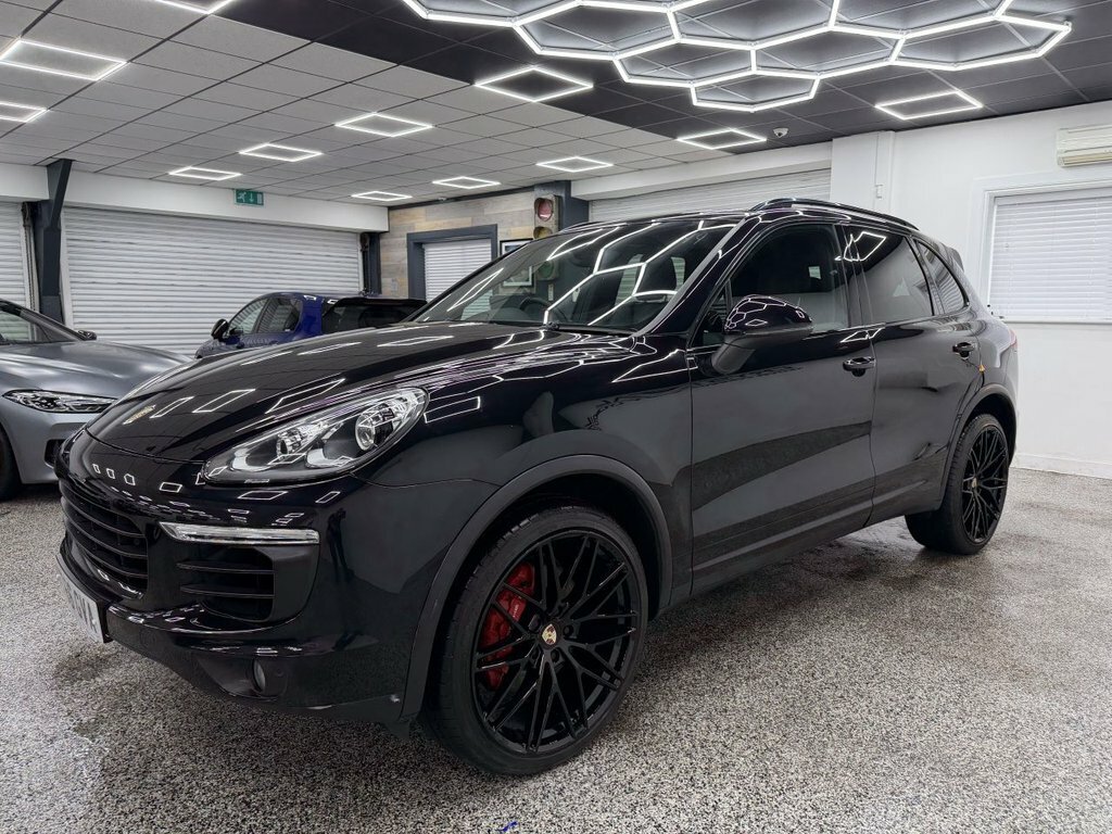 Porsche Cayenne 4.2L S Black #6