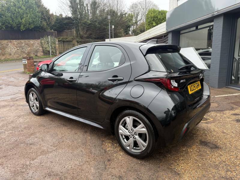 Toyota Yaris 1.5 Hybrid Icon Cvt - Rear Camera - Apple Car EO25KWH Grey #3