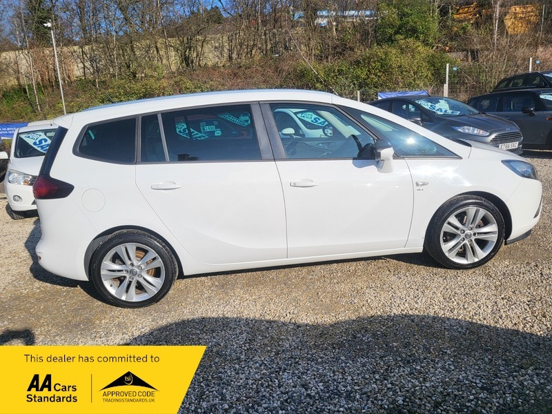 Vauxhall Zafira Sri White #5