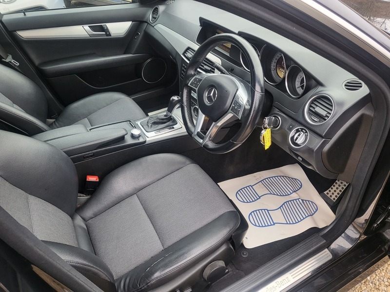Mercedes-Benz C Class C180 Blueefficiency Sport KV12BRX Black #2