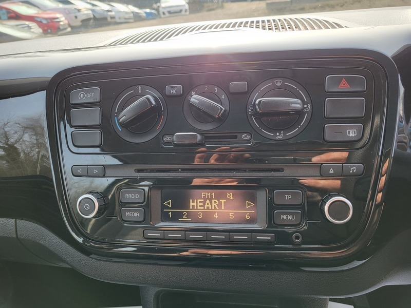 Volkswagen Up Move Up Bluemotion Technology LL12KBJ Black #4