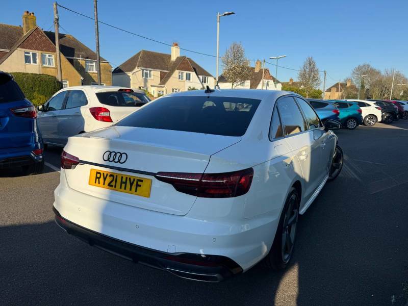 Audi A4 35 Tfsi Black Edition S Tronic - 2021 21 RY21HYF White #2
