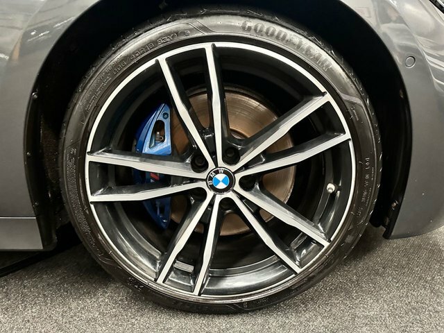 BMW 3 Series Saloon YL69HRX Grey #5