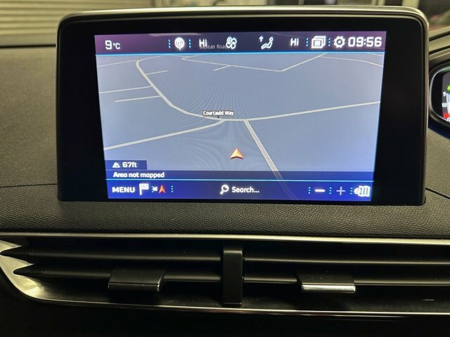 Peugeot 5008 5008 Allure Puretech Ss AJ19UOT White #2