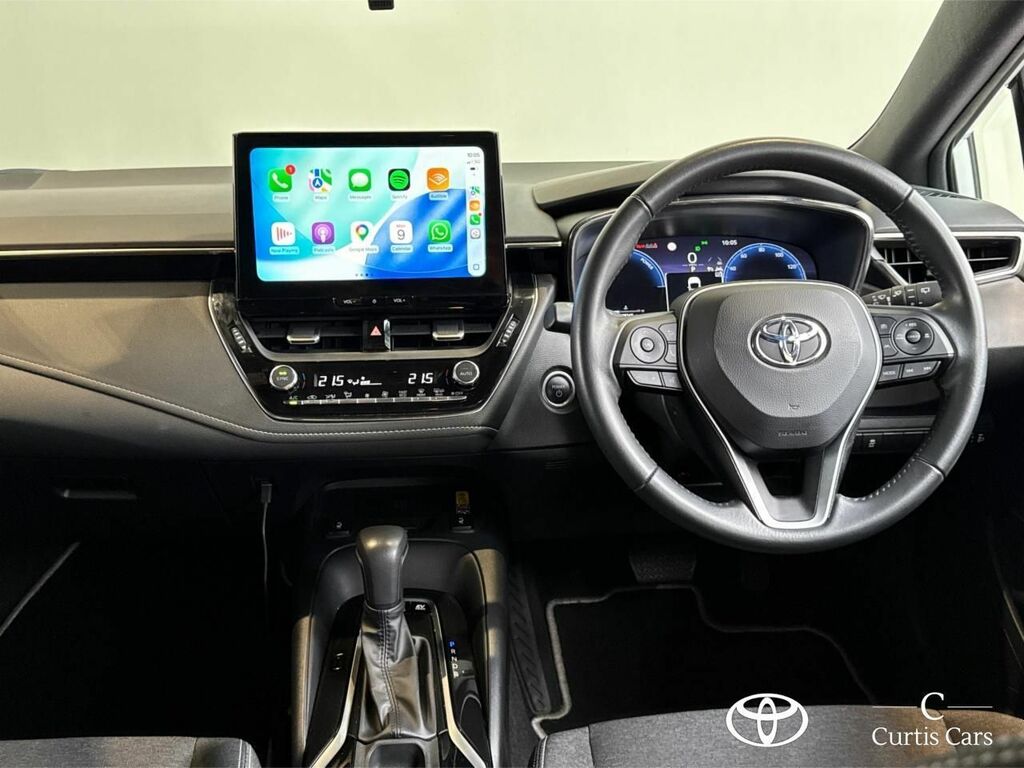 Toyota Corolla 1.8 Vvt-h Icon Touring Sports Cvt Euro 6 Ss White