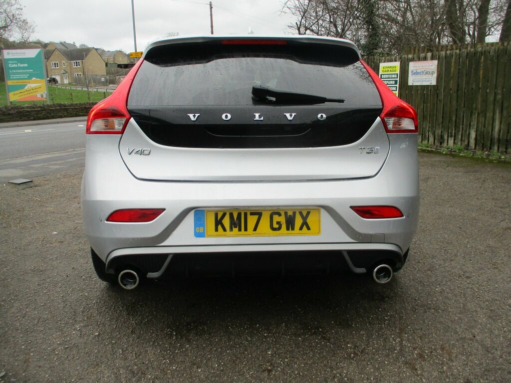 Volvo V40 2.0 T3 R-design Hatchback Euro 6 KM17GWX Silver #4