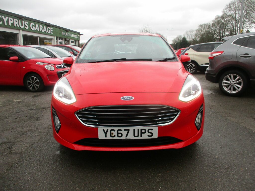 Ford Fiesta 1.1 Ti-vct Zetec Hatchback Euro YC67UPS Red #2