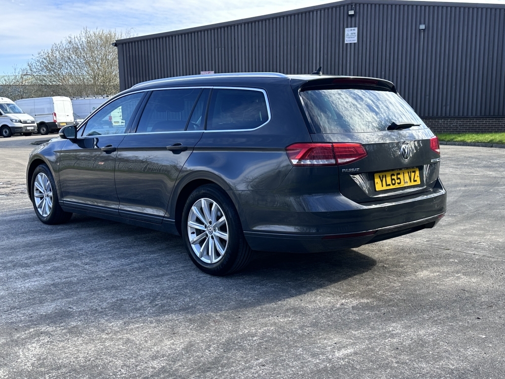 Volkswagen Passat 2.0 Se Business Tdi Bluemotion Technology YL65LVZ Grey #6