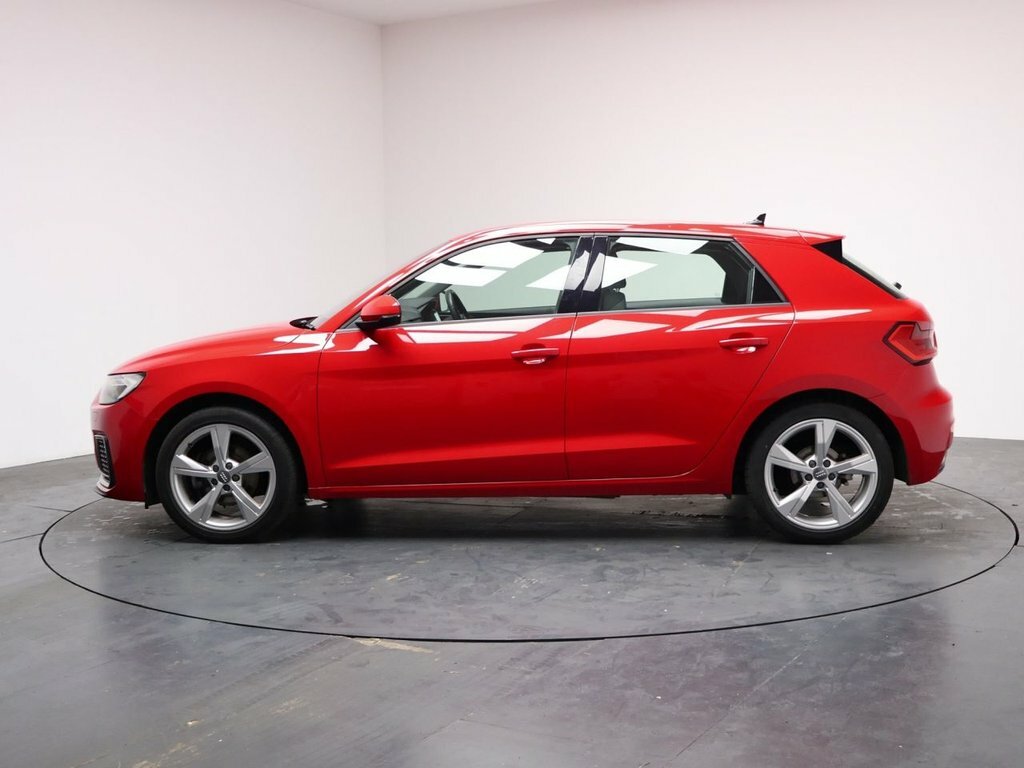 Audi A1 1.5L Sport DH19LNT Red #5