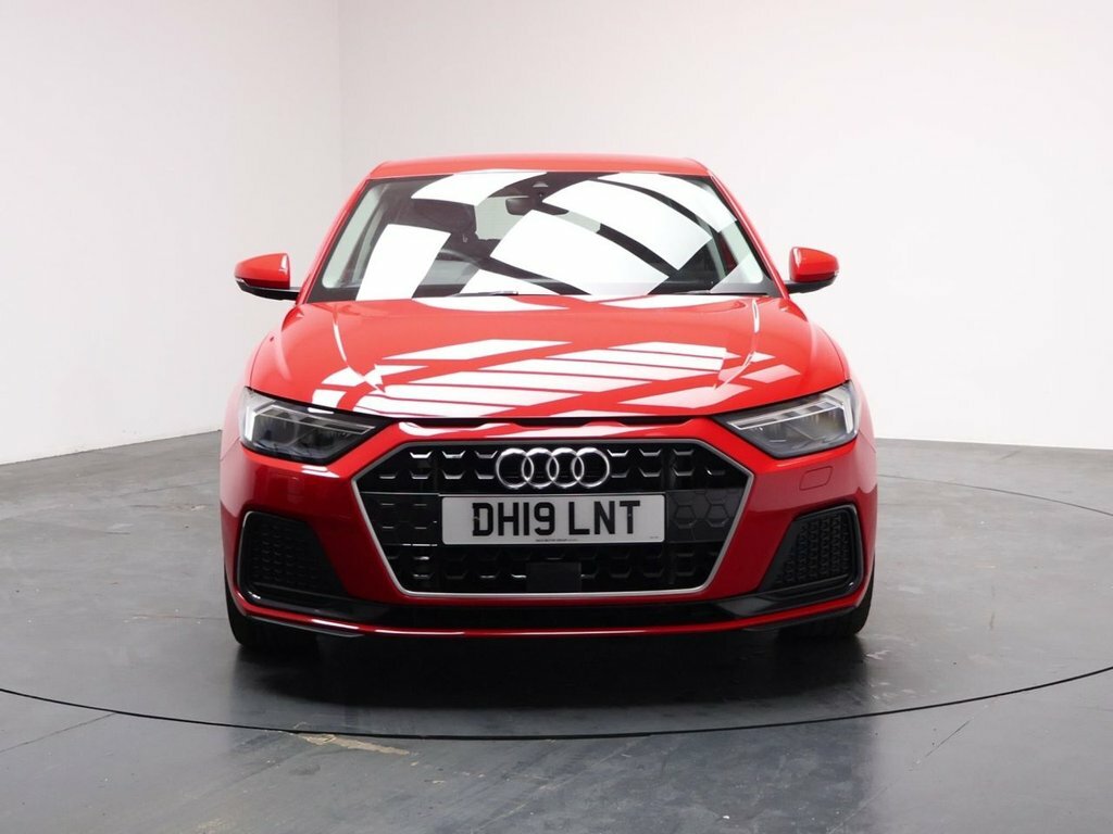 Audi A1 1.5L Sport DH19LNT Red #3