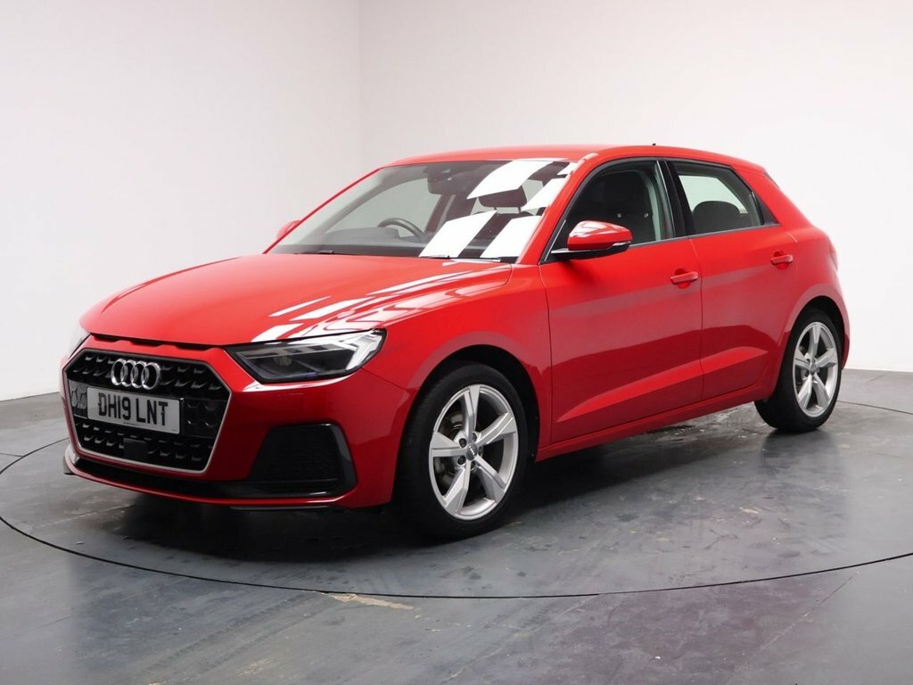 Audi A1 1.5L Sport DH19LNT Red #4
