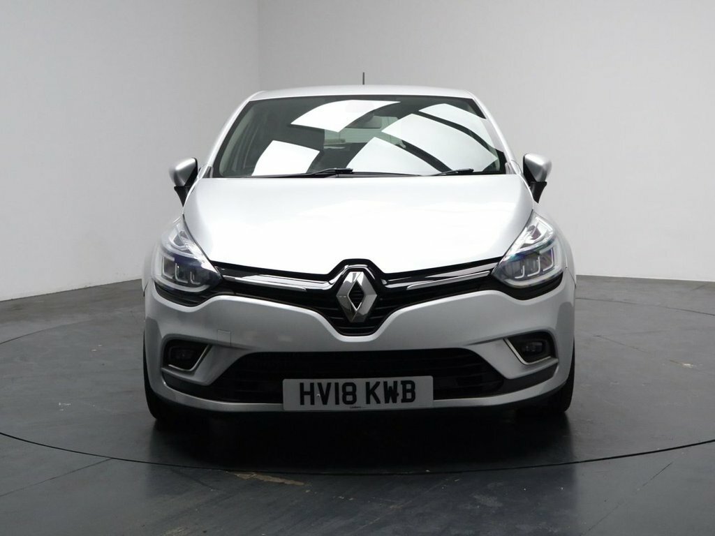 Renault Clio 0.9L Signature Nav Silver #4
