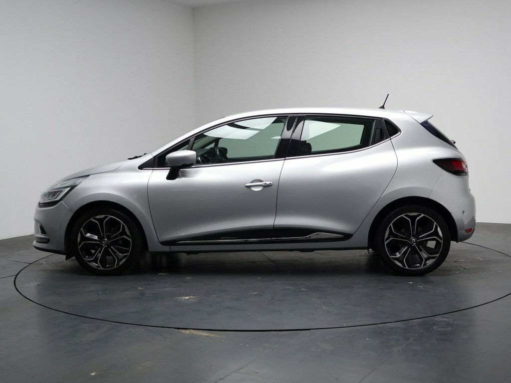 Renault Clio 0.9L Signature Nav Silver #6