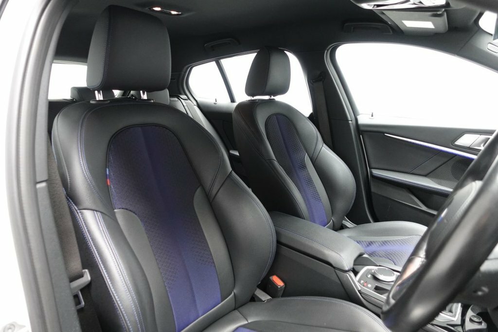 BMW 1 Series 1.5L M Sport AJ72XSO White #3