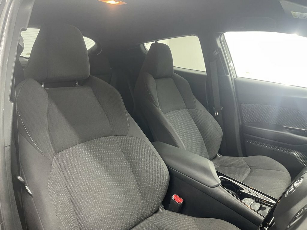 Toyota C-Hr 1.8L Design Black #2