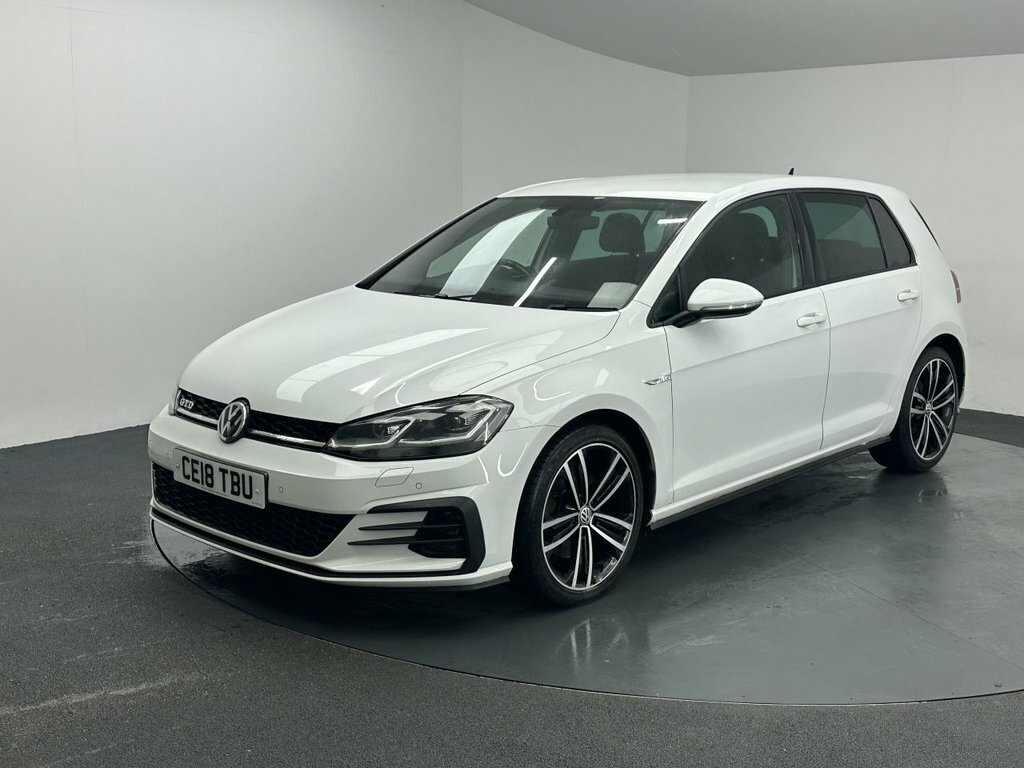 Volkswagen Golf 2L Gtd White #5