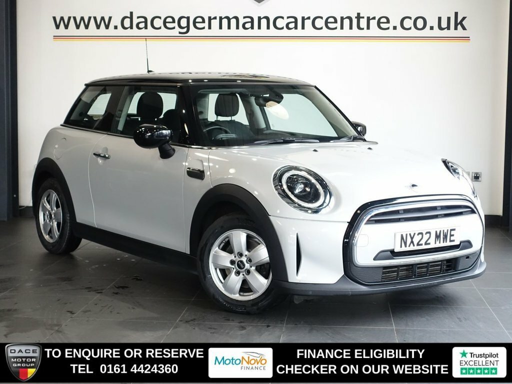 Mini Hatch 1.5L Cooper Classic Silver