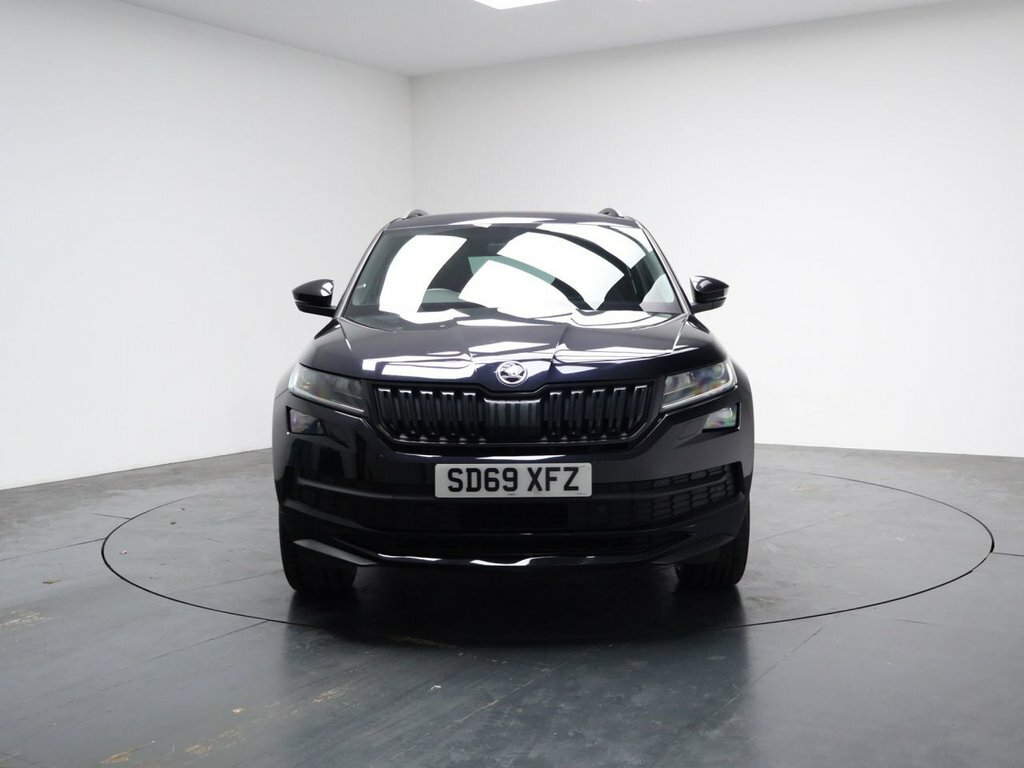 Skoda Kodiaq 2L Sportline SD69XFZ Black #4