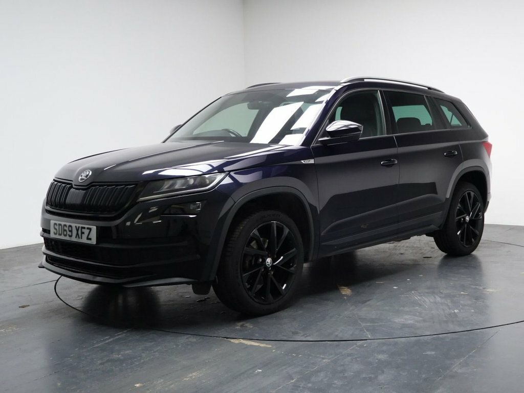 Skoda Kodiaq 2L Sportline SD69XFZ Black #5