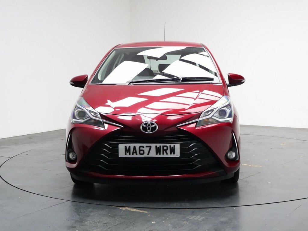 Toyota Yaris 1.5L Icon Red #4